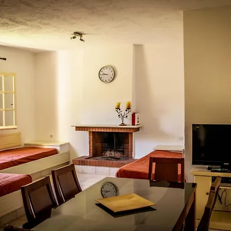 Apartment Nine Muses Villas *