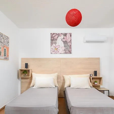 Nine Muses Appartement *