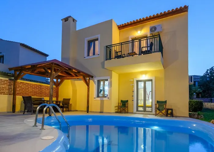 Nine Muses Апартаменти *