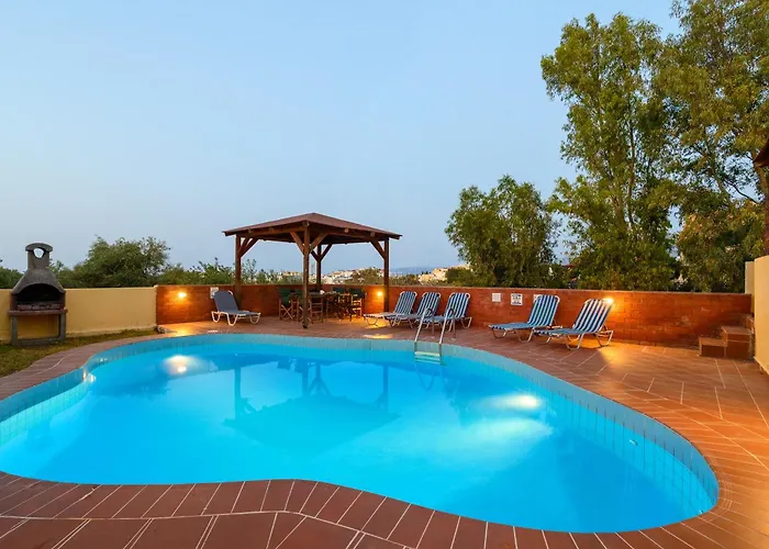 Nine Muses Апартаменти *