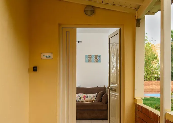 Nine Muses Херсонісос