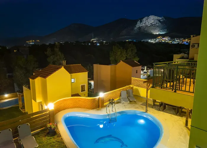 Nine Muses Апартаменти